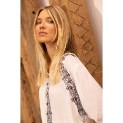 Blouse Manches Aux Coudes Broderie Franges Femme - Blanc | 3 SUISSES 8 Blouse Manches Aux Coudes Broderie Franges Femme - Blanc | 3 SUISSES -Chic Femme Soldes blouse manches aux coudes broderie franges femme blanc 938741 2 1140x1140