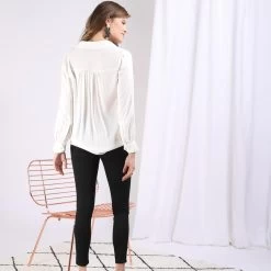 Blouse Manches Longues Détail Doré Carla | Blouse 3 SUISSES 7 Blouse Manches Longues Détail Doré Carla | Blouse 3 SUISSES -Chic Femme Soldes blouse manches longues detail dore carla 1179111 2 1140x1140