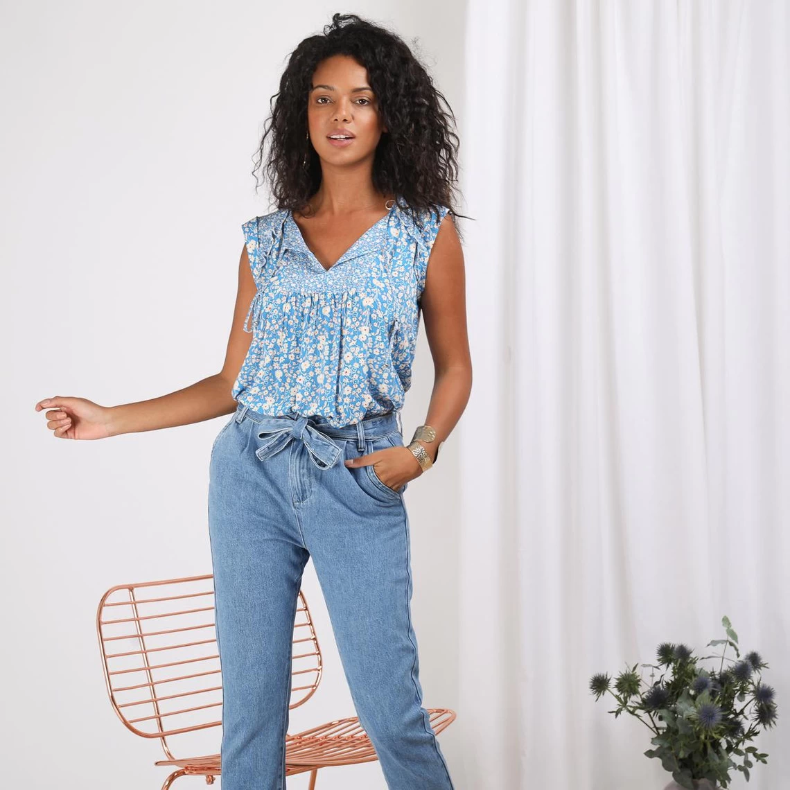 Blouse Sans Manche Imprimée Manon | Blouse 3 SUISSES 4 Blouse Sans Manche Imprimée Manon | Blouse 3 SUISSES – Image 2