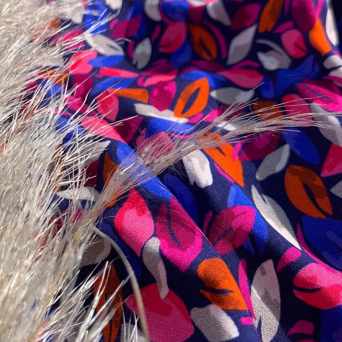 Box Couture Blouse Caméléon Anamorphose Blue | 3 SUISSES 5 Box Couture Blouse Caméléon Anamorphose Blue | 3 SUISSES – Image 3