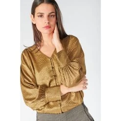 LE TEMPS DES CERISES Chemise CAPRIA | 3 SUISSES 16 LE TEMPS DES CERISES Chemise CAPRIA | 3 SUISSES -Chic Femme Soldes chemise capria 3519014 7034040 40 1140x1140