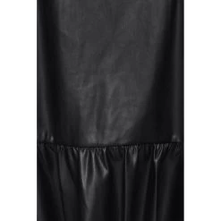 B.young Jupe Courte BXDAKE Noir | 3 SUISSES 7 B.young Jupe Courte BXDAKE Noir | 3 SUISSES -Chic Femme Soldes jupe courte bxdake noir 3308758 2 1140x1140