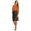 Jupe En Similicuir Avec Poches En Plastron | Jupe Mi-longue 3 SUISSES 2 Jupe En Similicuir Avec Poches En Plastron | Jupe Mi-longue 3 SUISSES -Chic Femme Soldes jupe en similicuir avec poches en plastron 3199672 1 1200x1200