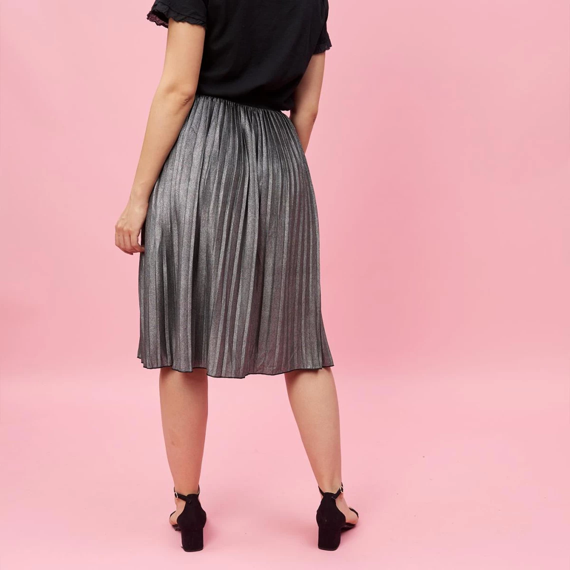 Jupe Longue Plissée Taille élastique Femme - Gris | 3 SUISSES 5 Jupe Longue Plissée Taille élastique Femme - Gris | 3 SUISSES – Image 3