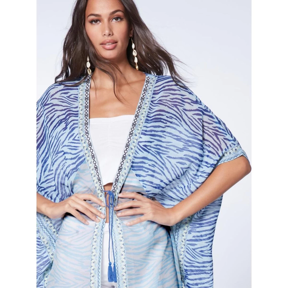 Kimono Imprimé Avec Patte De Boutonnage Et Glands | 3 SUISSES 3 Kimono Imprimé Avec Patte De Boutonnage Et Glands | 3 SUISSES