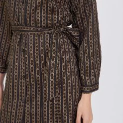 Robe Chemise Longue Imprimée Graphique Jimmy | Robe Longue 3 SUISSES 8 Robe Chemise Longue Imprimée Graphique Jimmy | Robe Longue 3 SUISSES -Chic Femme Soldes robe chemise longue imprimee graphique jimmy 1184071 2 1140x1140