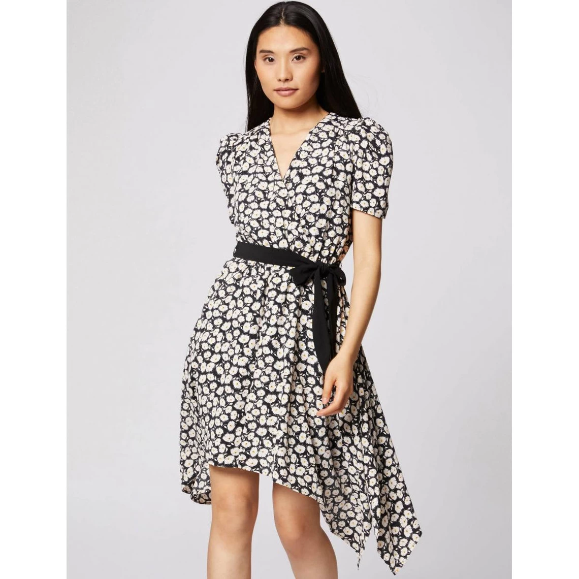 MORGAN Robe évasée Ceinturée Imprimé Floral | Robe Courte 3 SUISSES 3 MORGAN Robe évasée Ceinturée Imprimé Floral | Robe Courte 3 SUISSES
