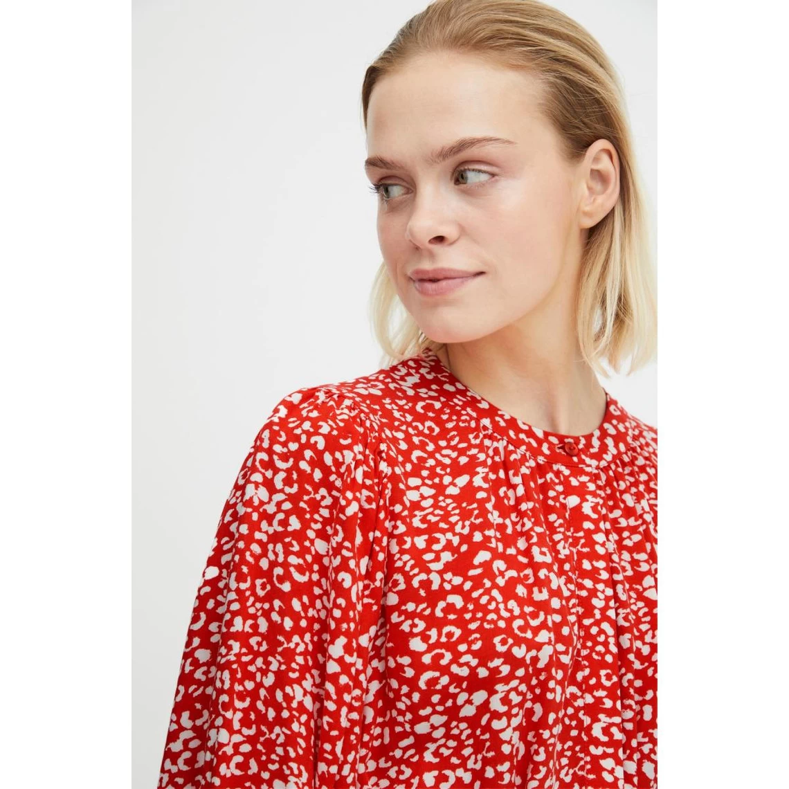 ICHI Robe IHCAROLINA DR - Rouge | 3 SUISSES 6 ICHI Robe IHCAROLINA DR - Rouge | 3 SUISSES – Image 4