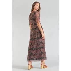 LE TEMPS DES CERISES Robe Longue Droite AMIEL | 3 SUISSES 17 LE TEMPS DES CERISES Robe Longue Droite AMIEL | 3 SUISSES -Chic Femme Soldes robe longue droite amiel 3518226 7028750 50 1140x1140