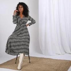 Robe Longue Léopard Eva | Robe Longue 3 SUISSES 9 Robe Longue Léopard Eva | Robe Longue 3 SUISSES -Chic Femme Soldes robe longue leopard 1207785 2 1140x1140