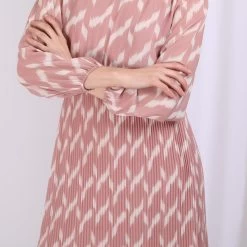 Robe Longue Plissée Clara | Robe Longue 3 SUISSES 12 Robe Longue Plissée Clara | Robe Longue 3 SUISSES -Chic Femme Soldes robe longue plissee 1208129 4 1140x1140