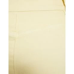 MORGAN Short Ajusté à Pont | 3 SUISSES 11 MORGAN Short Ajusté à Pont | 3 SUISSES -Chic Femme Soldes short ajuste a pont jaune paille 3393110 6376988 88 1140x1140