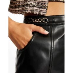 MORGAN Short City Droit Simili Cuir | 3 SUISSES 10 MORGAN Short City Droit Simili Cuir | 3 SUISSES -Chic Femme Soldes short city droit simili cuir noir 3408808 6477750 50 1140x1140
