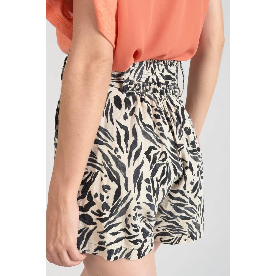 LE TEMPS DES CERISES Short LEST | 3 SUISSES 4 LE TEMPS DES CERISES Short LEST | 3 SUISSES – Image 2