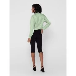 ONLY Shorts Noir | 3 SUISSES 8 ONLY Shorts Noir | 3 SUISSES -Chic Femme Soldes shorts noir 15136463 2511498 2 1140x1140