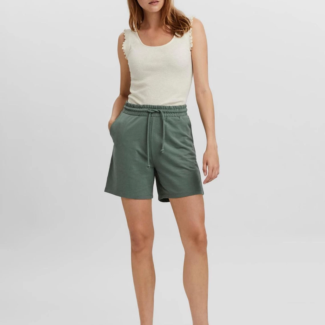 Vero Moda Shorts | 3 SUISSES 4 Vero Moda Shorts | 3 SUISSES – Image 2